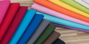 What are the advantages and disadvantages of canvas fabric?