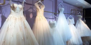 What are the wedding dress fabrics?  How much does it cost?