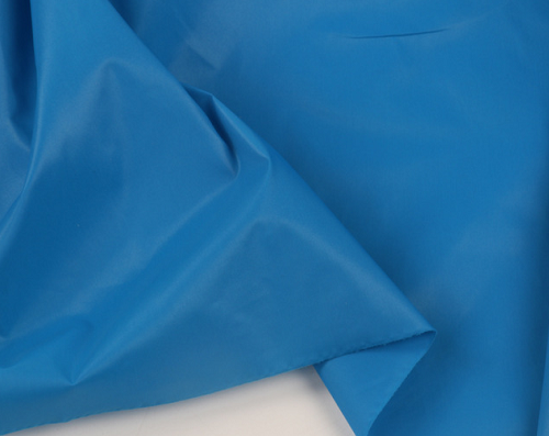 What are the advantages and disadvantages of nylon fabrics? Are nylon fabric clothes good?